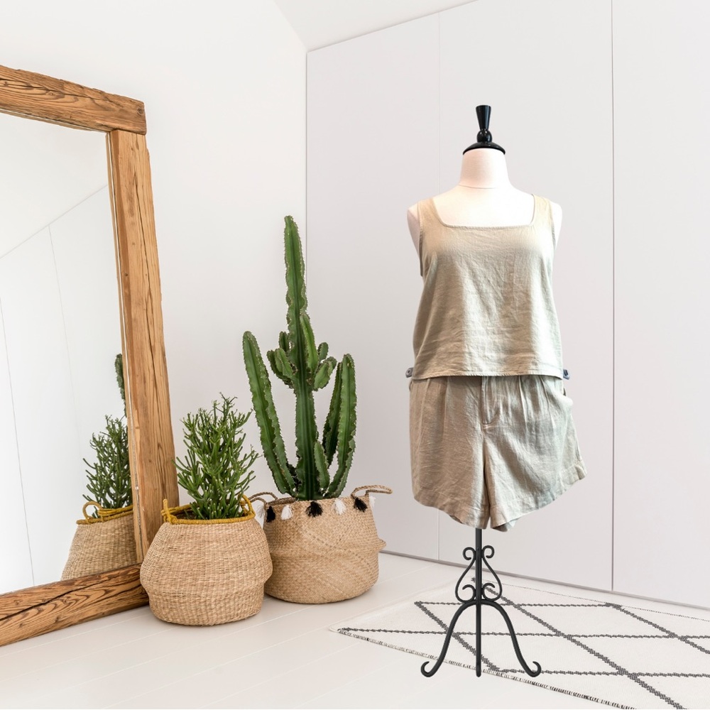 Express 2 PC Linen Blend Top + Pleated Shorts